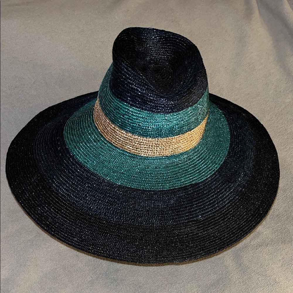 Elegant Raffaello Bettini Women's Wide Brim Straw Hat